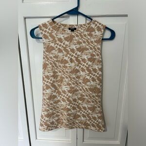EXPRESS Body Contour Tan and White Top Size Small